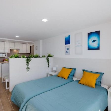 319 Modern Accommodation,Sea View, Wi Fi And Pool Playa de las Americas  Exterior photo
